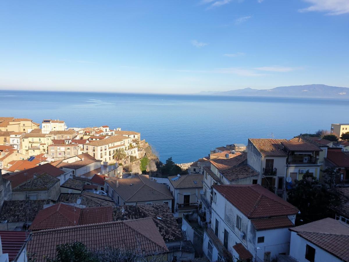 2 Bed Apartment In The Historical Center Pizzo Pizzo  Extérieur photo
